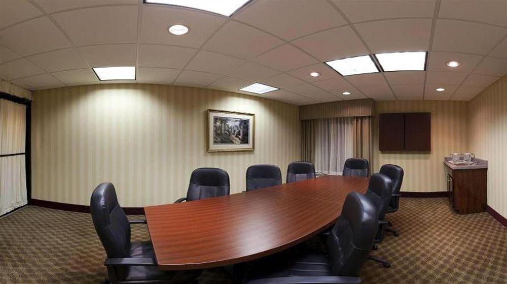 Lexington Inn And Suites Εξωτερικό φωτογραφία